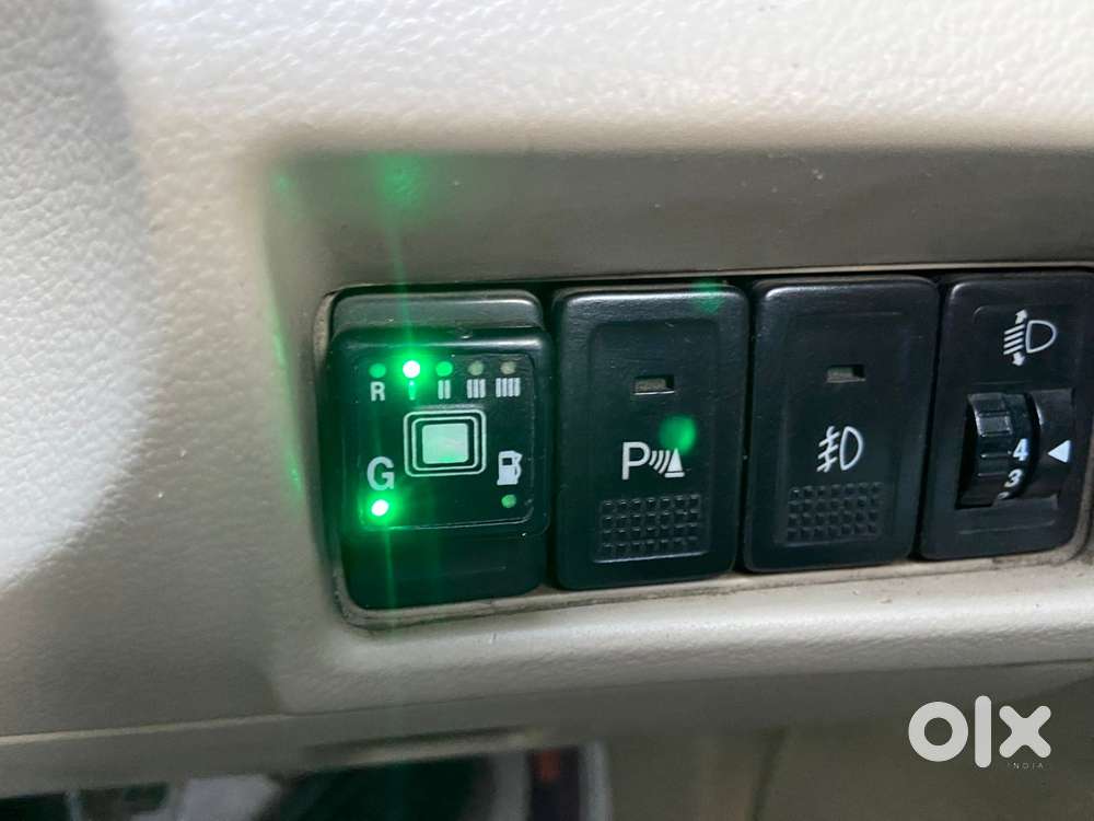 Maruti Suzuki Ciaz 1.5 Delta Shvs Mt, 2017, Cng & Hybrids