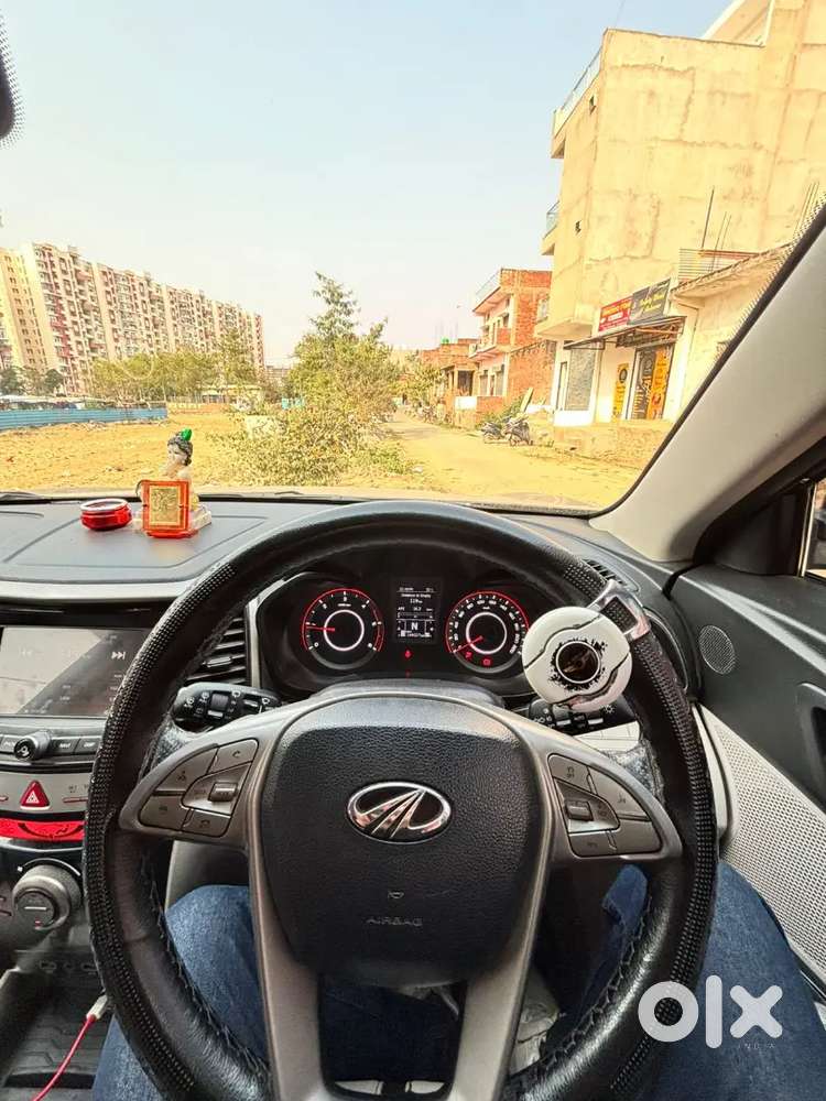 Mahindra Xuv300 Turbosport 2020 Diesel 144000 Km Driven