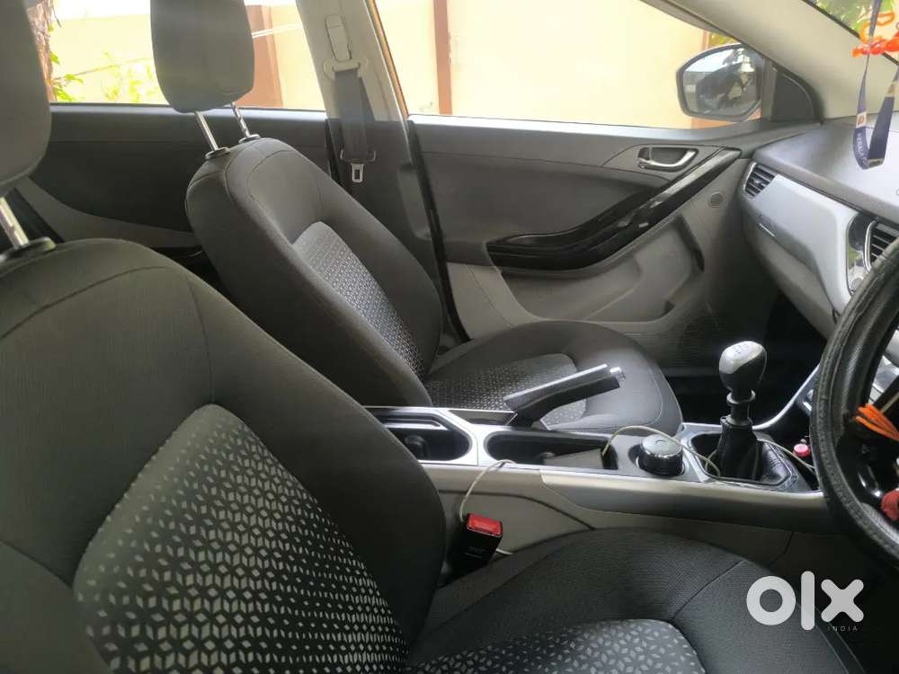 Tata Nexon 2019 Petrol Well Maintained