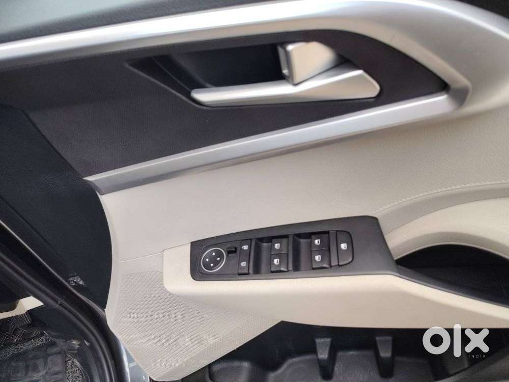 Kia Carens 1.4 Prestige 7 Str, 2022, Petrol