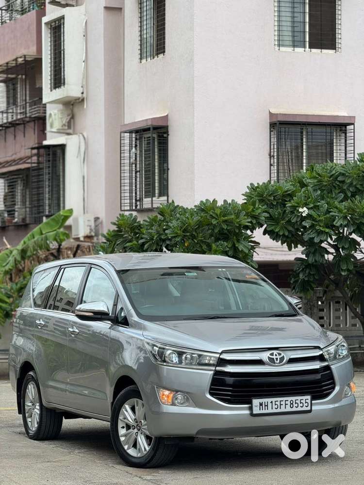 Toyota Innova Crysta 2.8z Automatic, 2016, Diesel