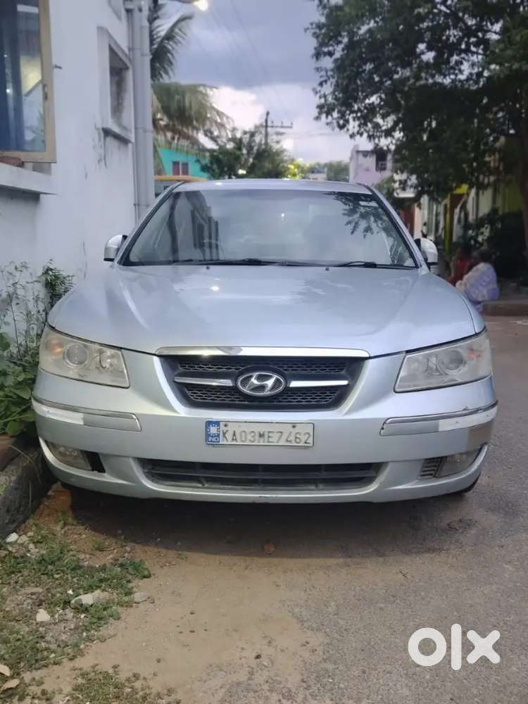 Hyundai Sonata Embera 2005 Petrol 80000 Km Driven