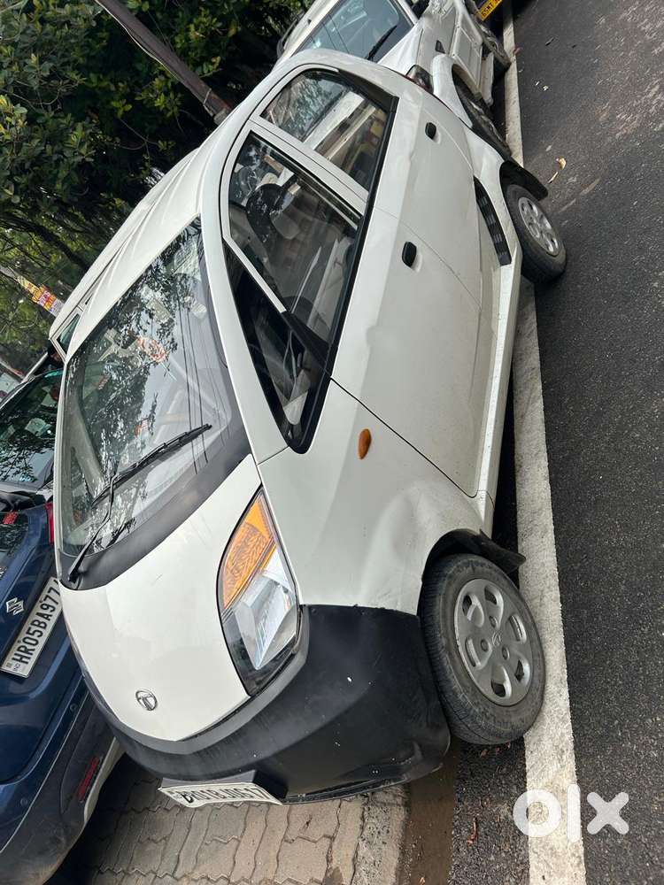 Tata Nano Xt, 2012, Petrol