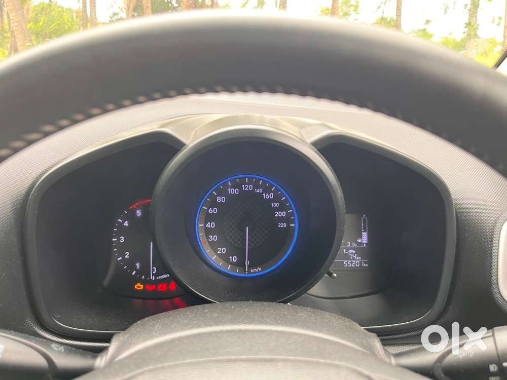Hyundai Venue 2019 Diesel 55000 Km Driven