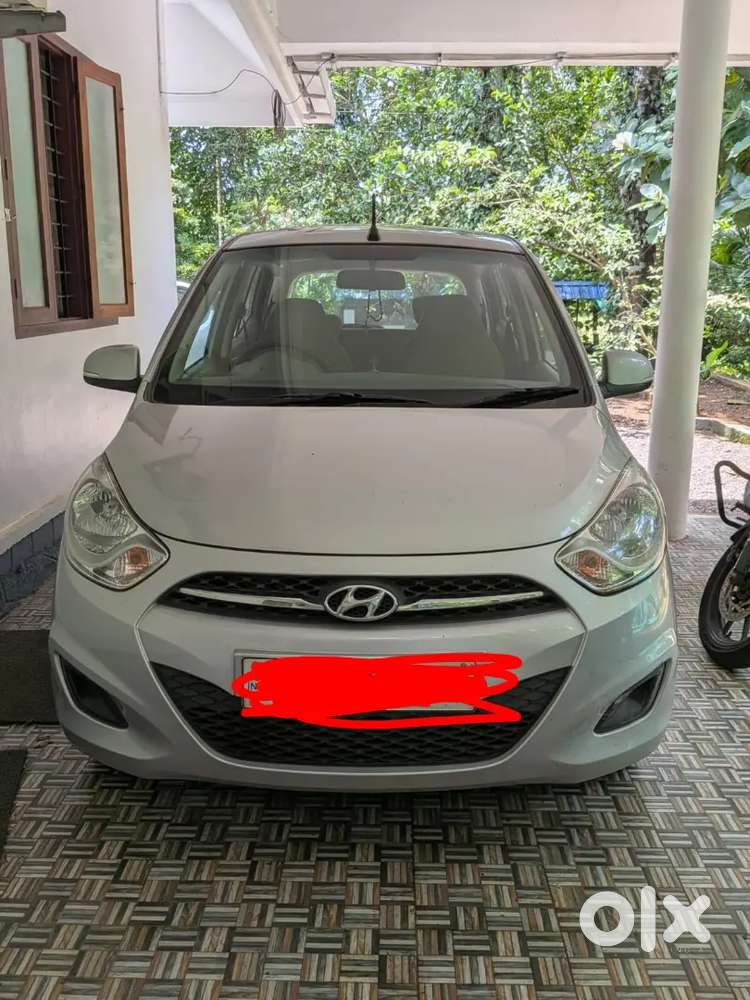 Hyundai I10 Sportz 2012