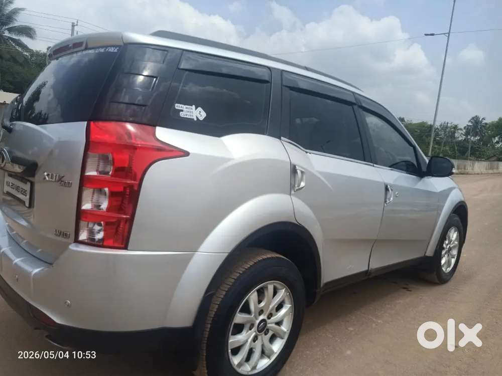 Xuv 500 W10