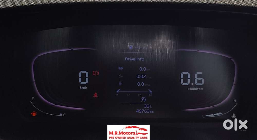 Kia Carens 1.4 Premium 7 Str, 2023, Petrol