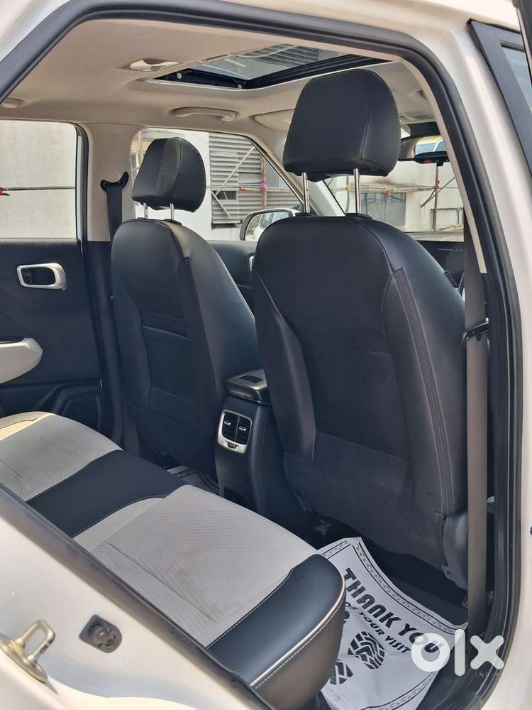 Hyundai Venue 1.0 Sx (o) Turbo Dct, 2023, Petrol