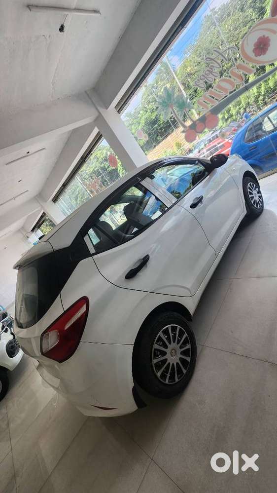 Hyundai Grand I10 Nios Era, 2022, Petrol