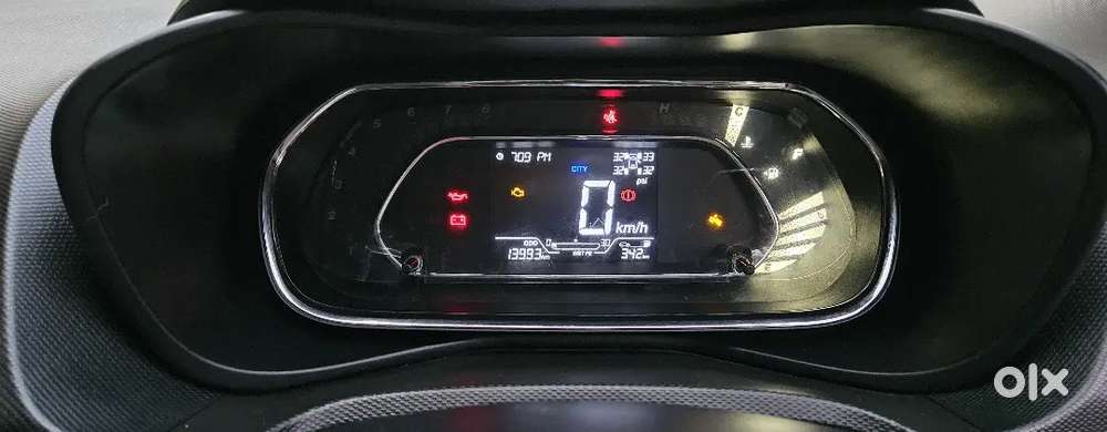 Tata Nexon 2024 Petrol Well Maintained