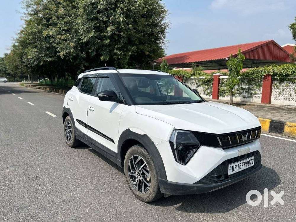 Mahindra Xuv 3xo Ax5 Ds Mt, 2026, Diesel