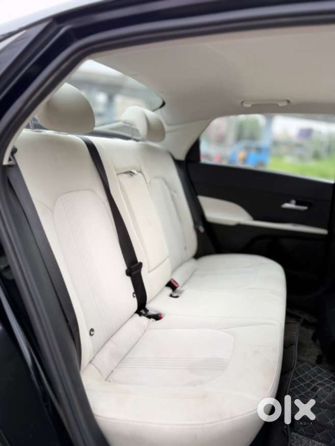 Hyundai Verna 1.5 Sx Petrol Mt, 2024, Petrol