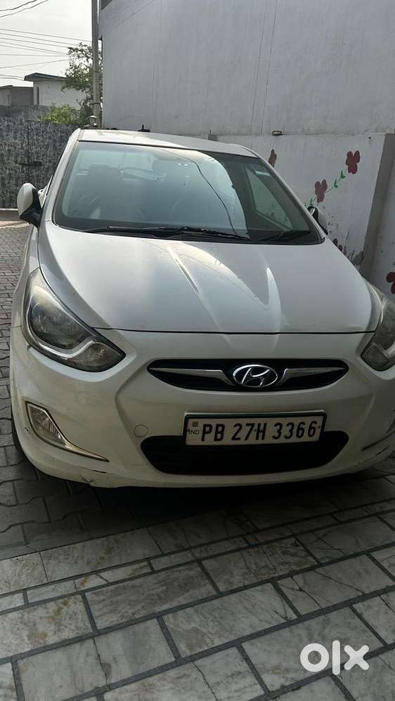2013 Hyundai Diesel Manual 130000 Km Driven