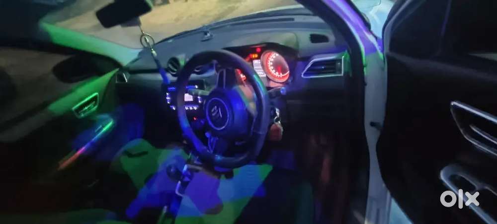 Maruti Suzuki Swift 2021 Petrol 70000 Km Driven