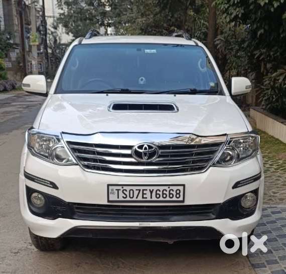 Toyota Fortuner 2011-2016 4x4 At, 2015, Diesel