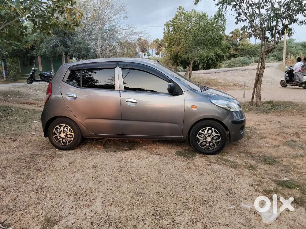 Showroom Condition, I Am Upgrade 7 Seater Car Buying