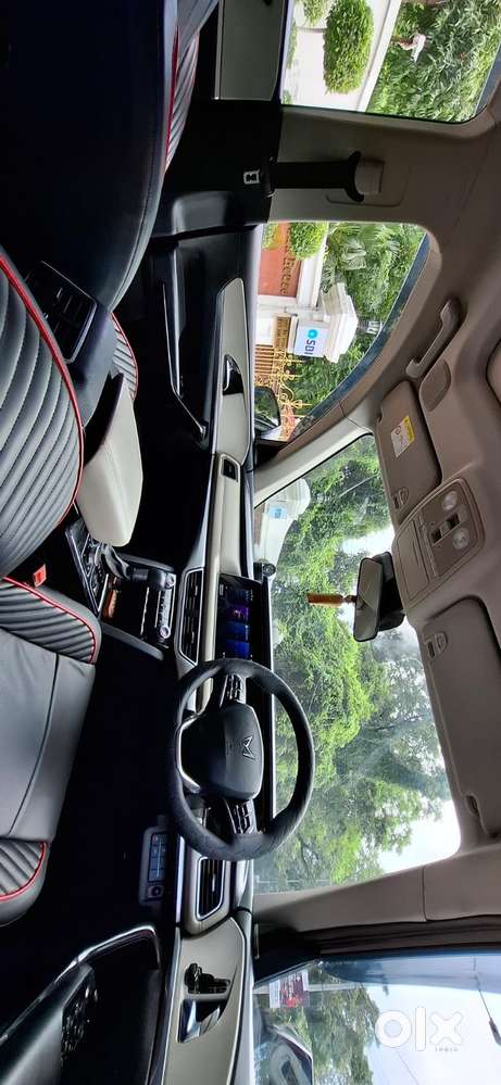 Mahindra Xuv700 2.2 Ax 7 Diesel At Str Awd, 2023, Diesel