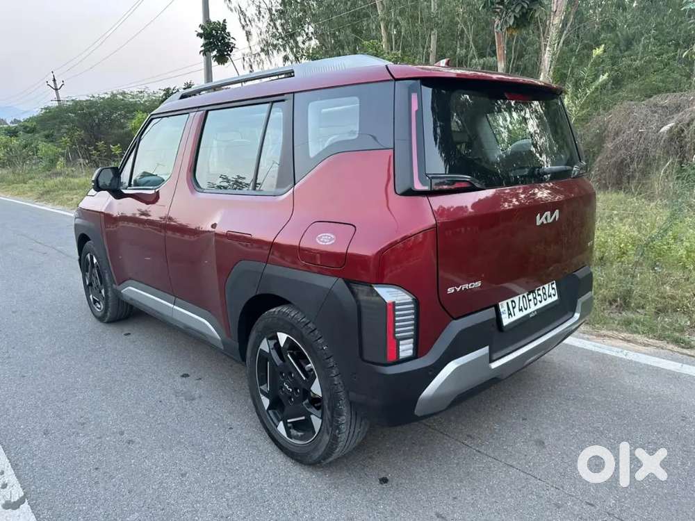 Kia Syros 2025 Petrol 7817 Km Driven