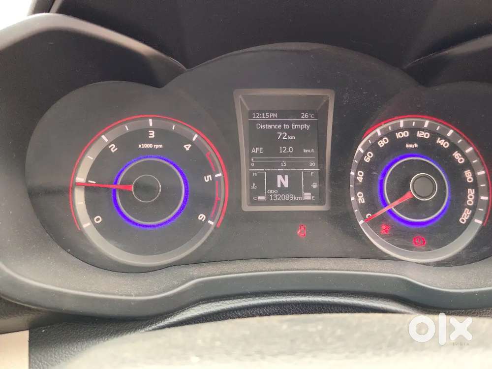 Mahindra Xuv 300 Diesel W8 ( 0 ) Top Model , With Sunroof , Diesel ,