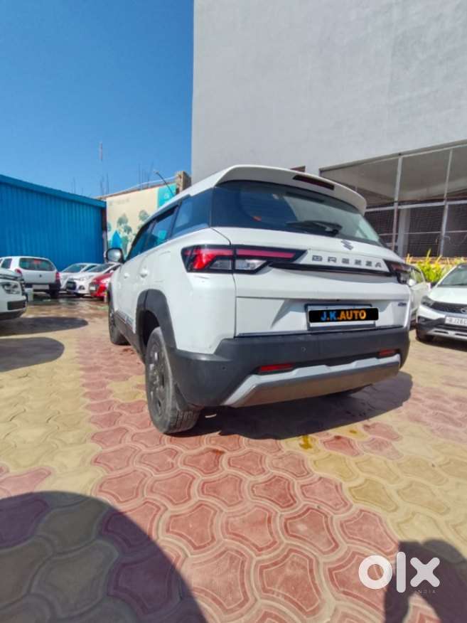 Maruti Suzuki Brezza 1.5 ZXI SMART HYBRID, 2022, Petrol - Cars in