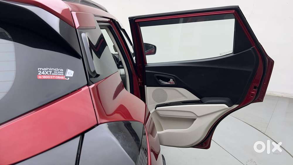 Mahindra Xuv 3xo Ax5 Ds Mt, 2024, Diesel