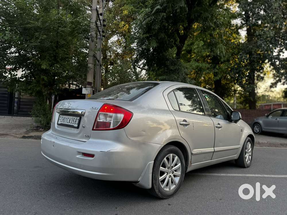 Maruti Suzuki Sx4 2007-2012 Zxi At, 2010, Cng & Hybrids
