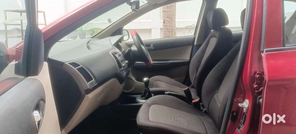 Hyundai I20 Sportz 1.2 Mt, 2014, Petrol