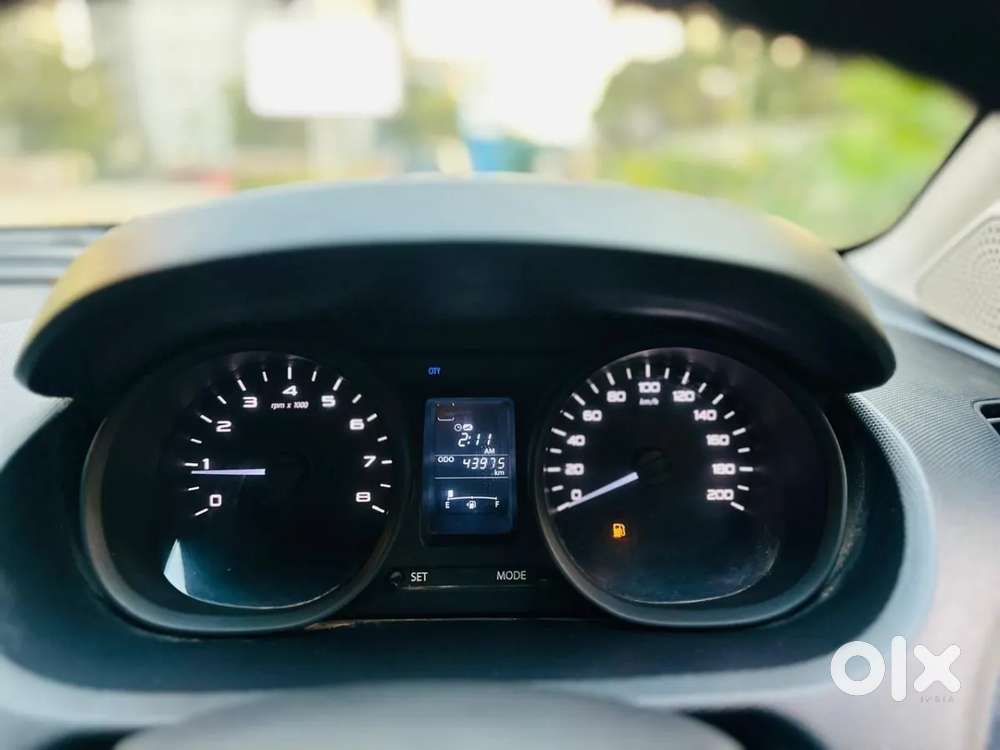 Tata Tiago 1.2 Revotron Xt, 2018, Petrol