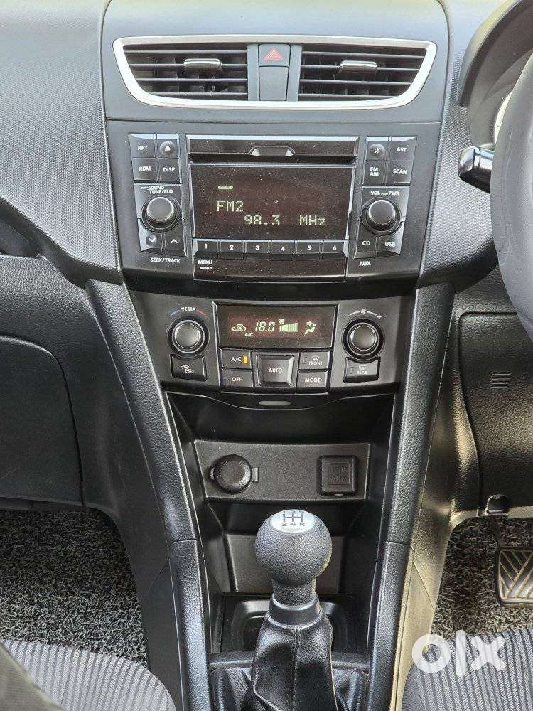 Maruti Suzuki Swift Zxi, 2011, Cng & Hybrids