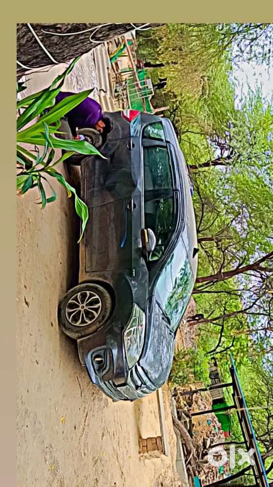 Maruti Suzuki Ertiga 2016 Petrol 150000 Km Driven