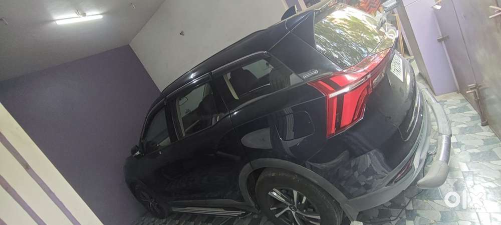 Mahindra Xuv700, 2022, Diesel