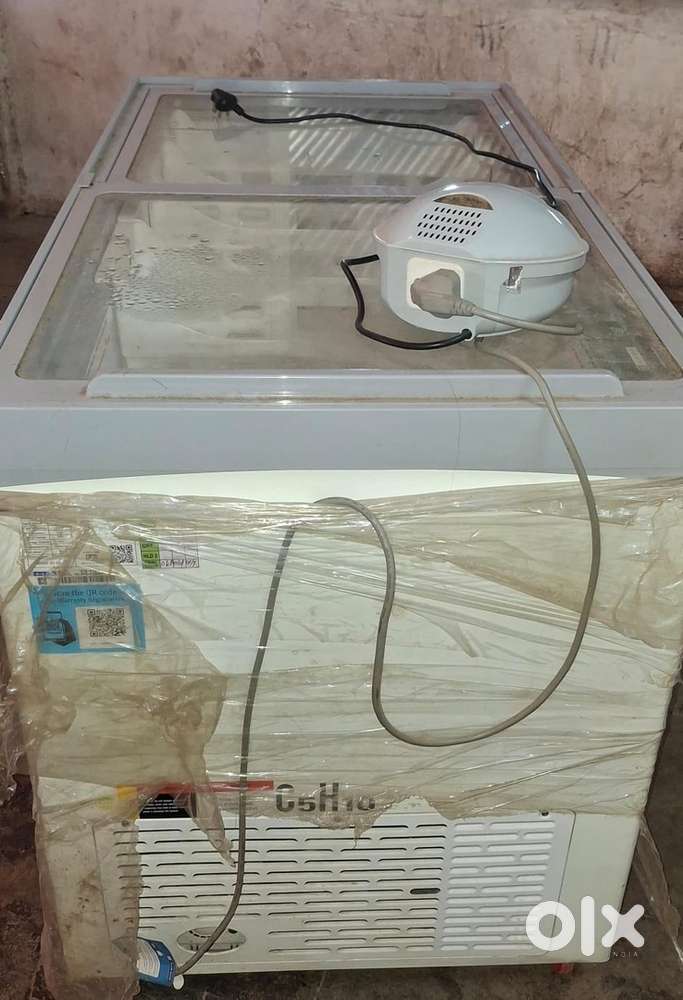 Bluestar new  410 litre glasstop deep freezer for sale