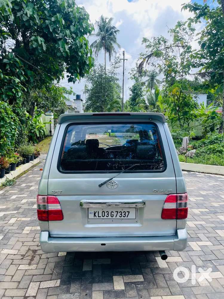 Toyota Qualis 2002 Diesel Well Maintained