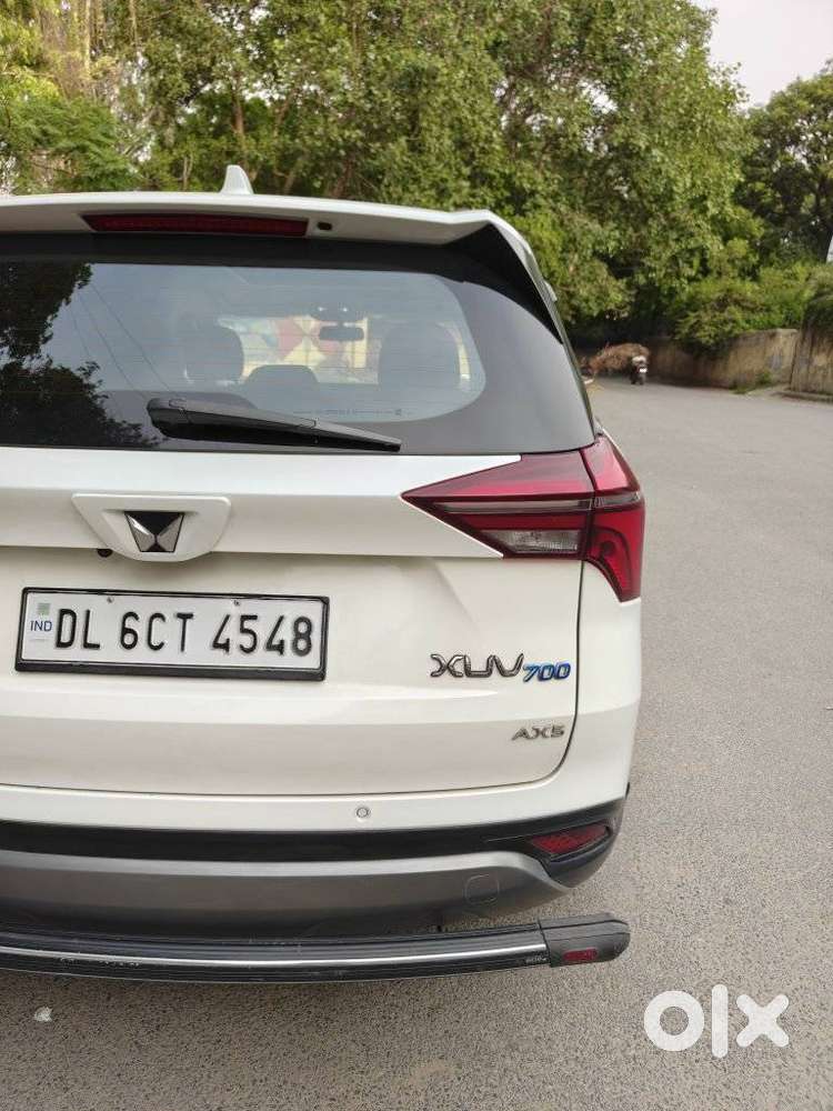 Mahindra Xuv700 2.0 Ax 5 Petrol Mt Str, 2023, Petrol