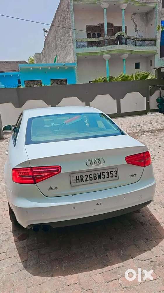 Audi A4 2012 Petrol 121000 Km Driven