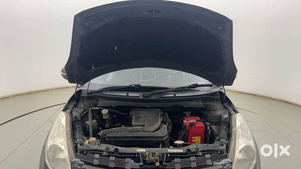 Maruti Suzuki Swift Vvt Vxi, 2016, Petrol