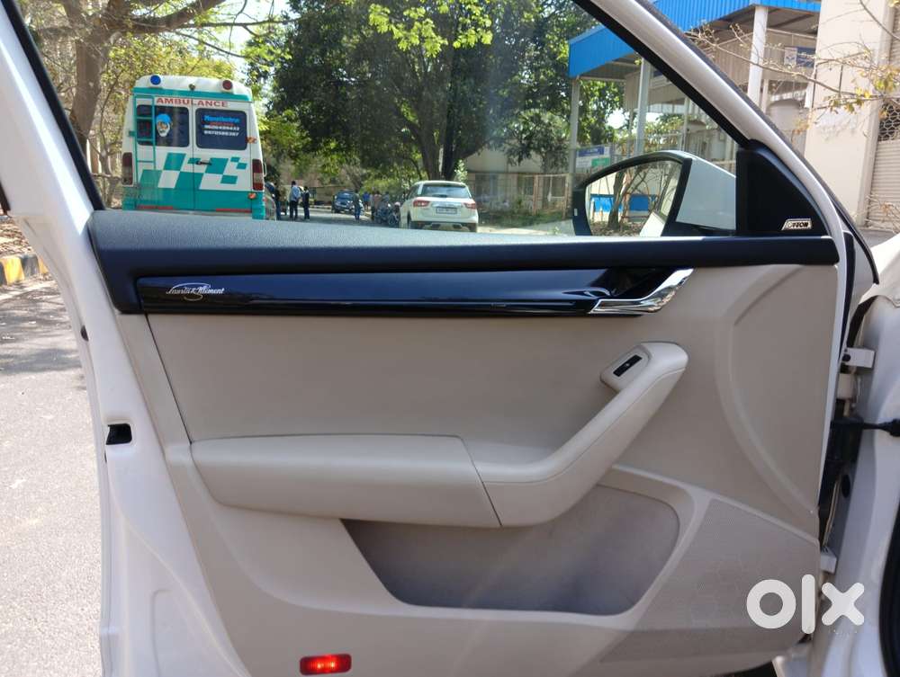 Skoda Octavia 1.8 Tsi At L K, 2018, Petrol