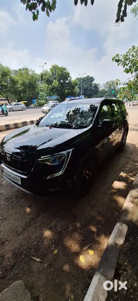 Mahindra Xuv700 2024 Diesel Well Maintained