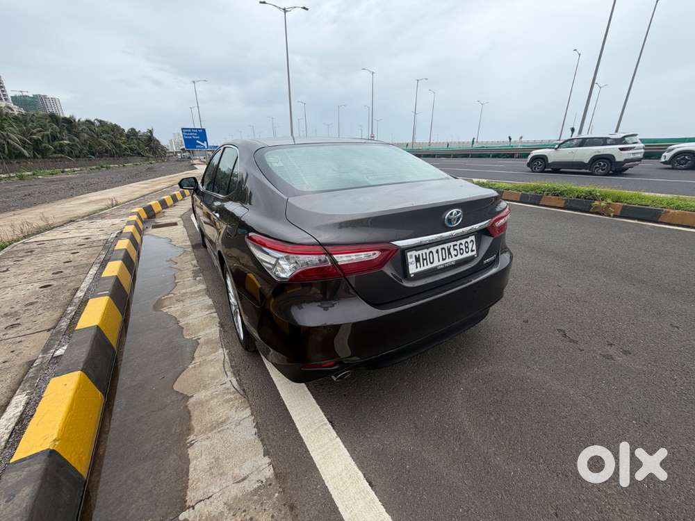 Hybrid Camry Very Well Maintained