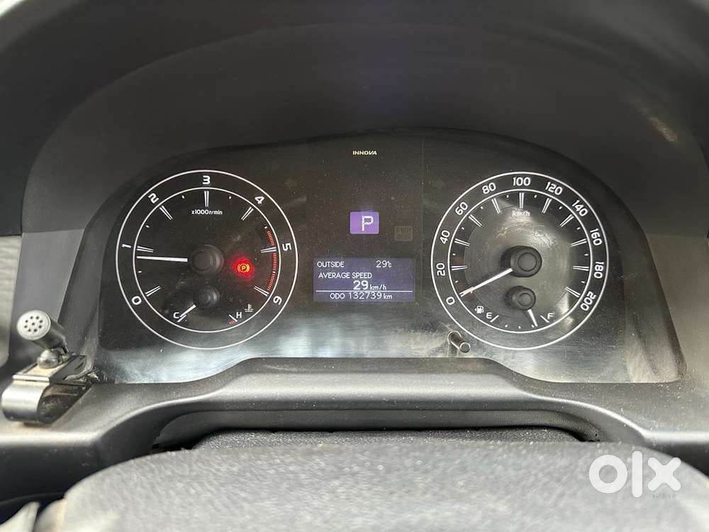 Toyota Innova Crysta 2.8 Gx At 8s, 2017, Diesel