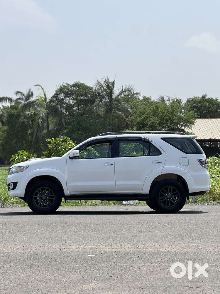 Toyota Fortuner 3.0 4x2 Automatic, 2015, Diesel