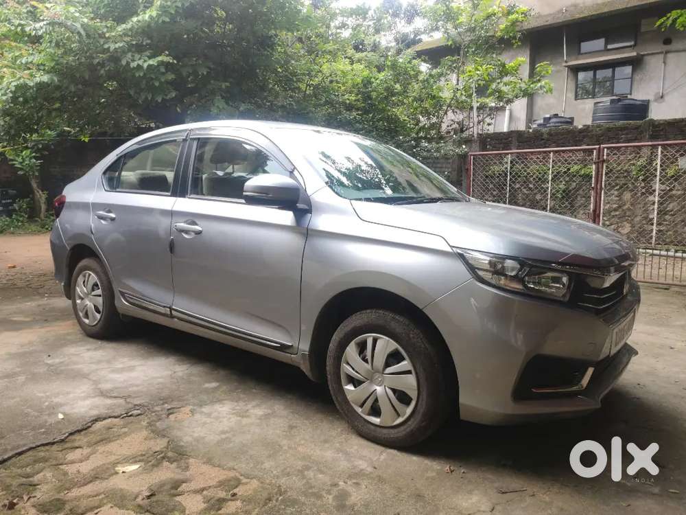 Honda Amaze 2024 Petrol 3800 Km Driven