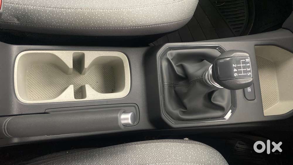 Kia Syros Htk Plus Turbo, 2025, Petrol