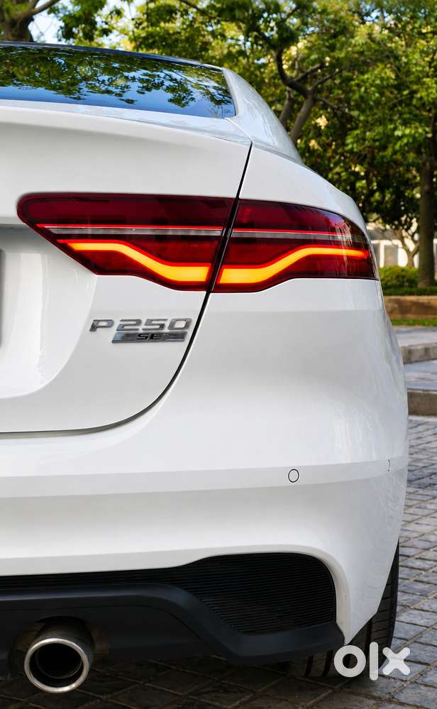 Jaguar Xe Pure, 2021, Petrol
