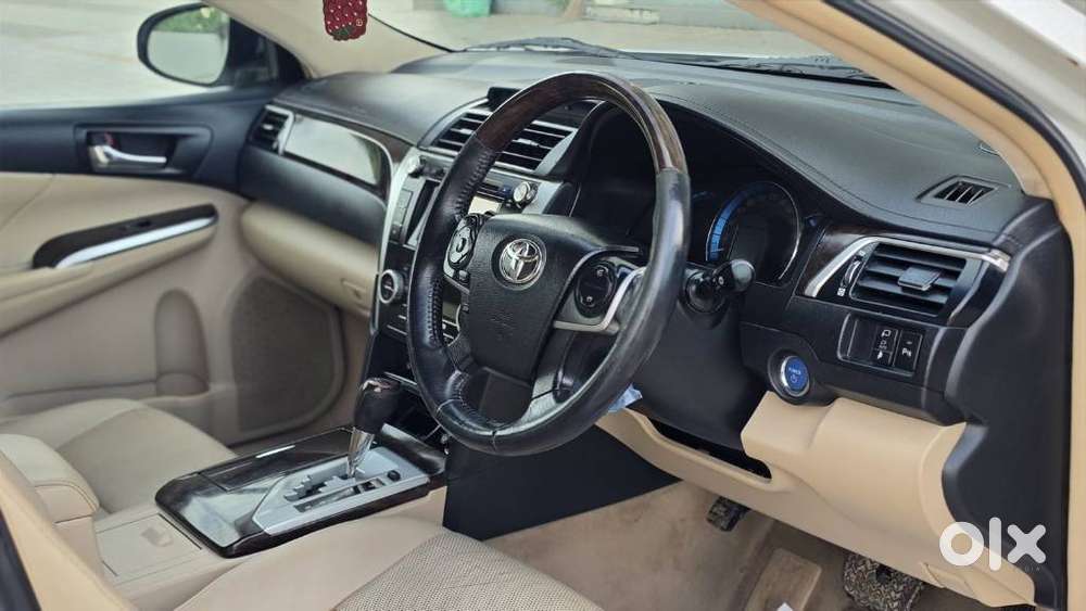 Toyota Camry Hybrid, 2014, Petrol