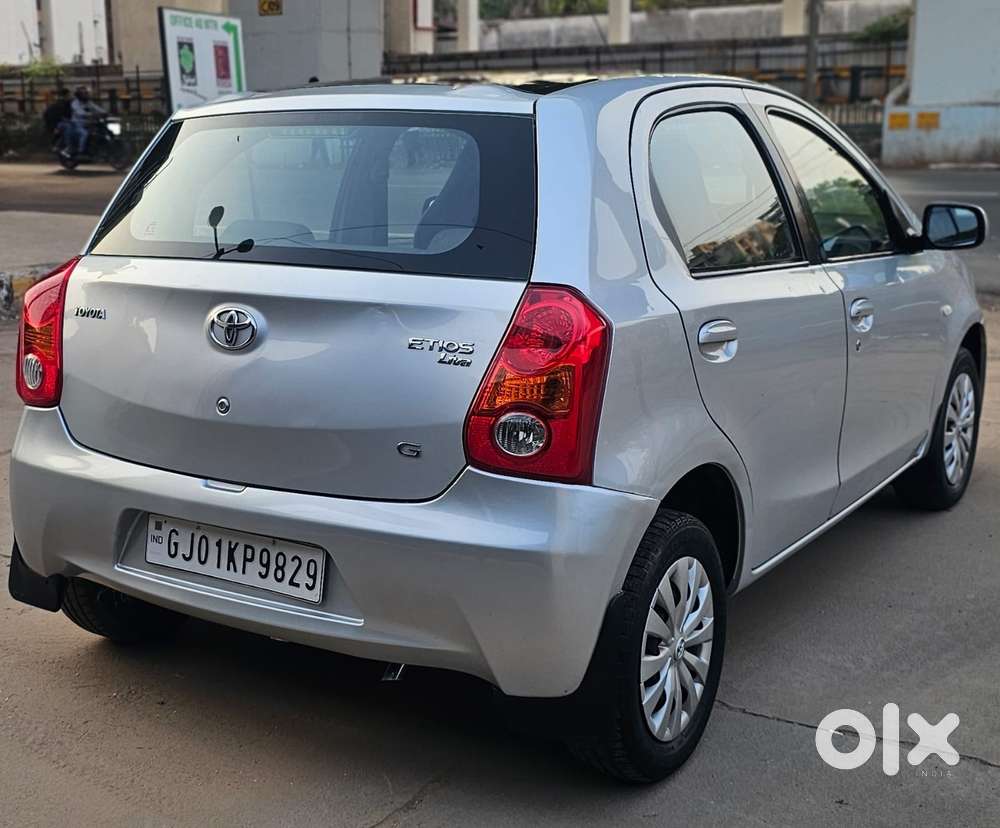 Toyota Etios Liva 2011-2012 G, 2012, Petrol