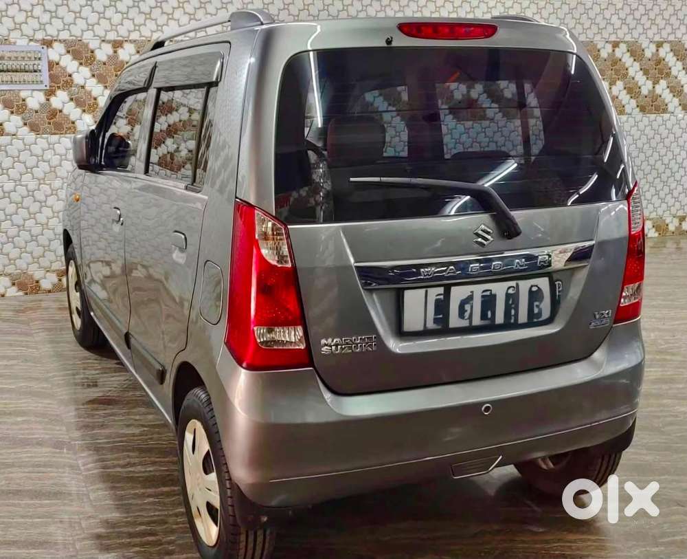 Maruti Suzuki Wagon R 1.0 Vxi Amt, 2018, Petrol