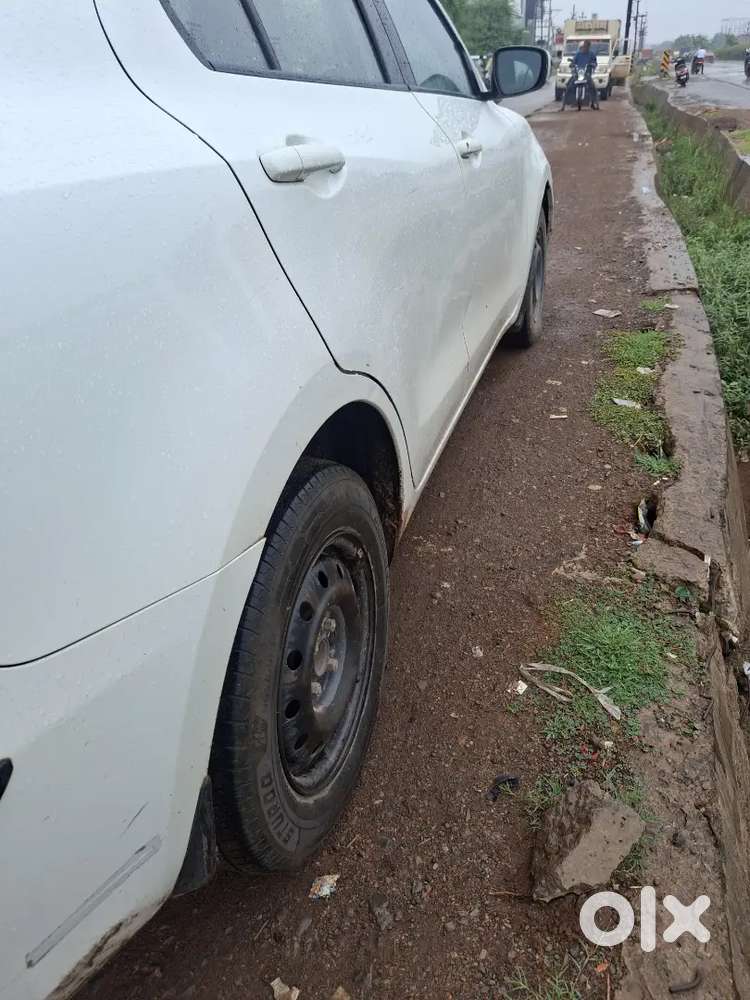 Maruti Suzuki Dzire 1.2 Vxi 2022