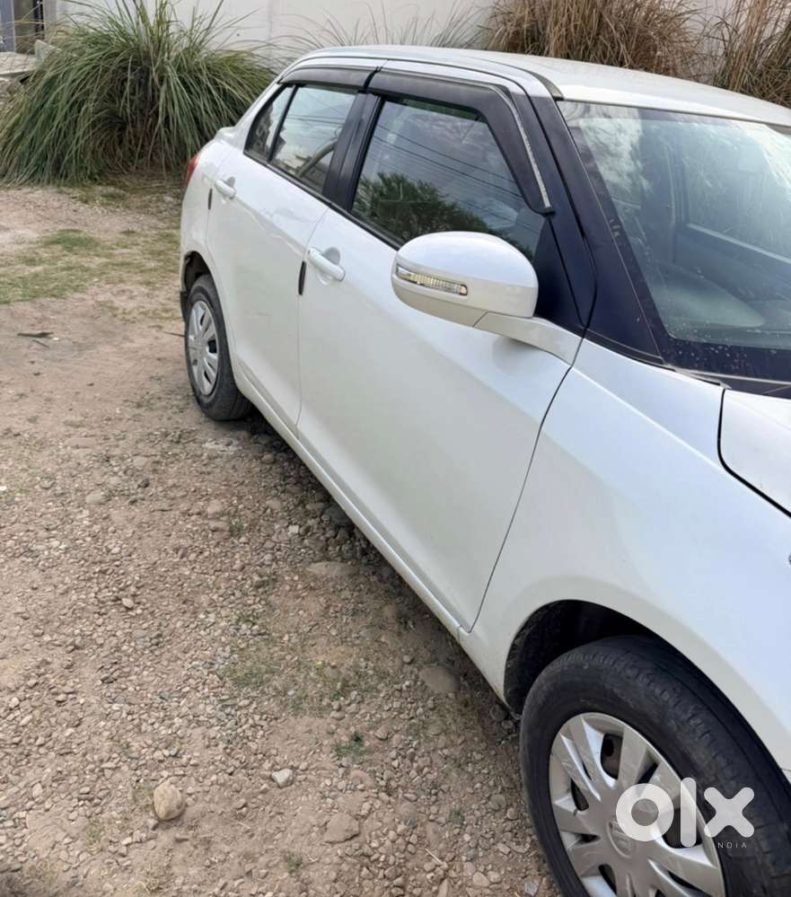 Maruti Suzuki Dezire 1st Owner 2014