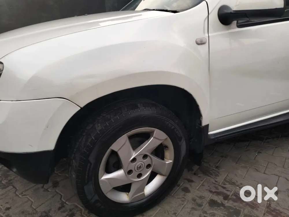 Renault Duster 2012 Petrol Well Maintained